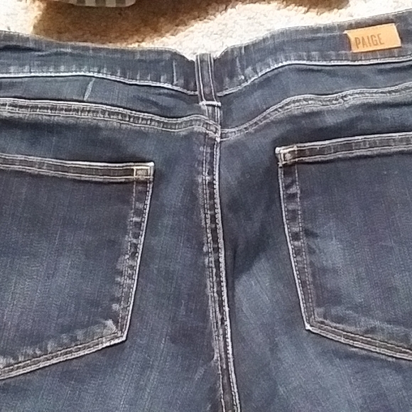 Paige denim shorts - Picture 3 of 3